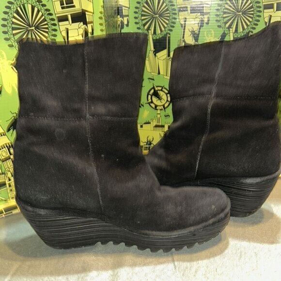 Fly London Black Suede Wedge Ankle Boots With Side Zipper - Picture 5 of 8